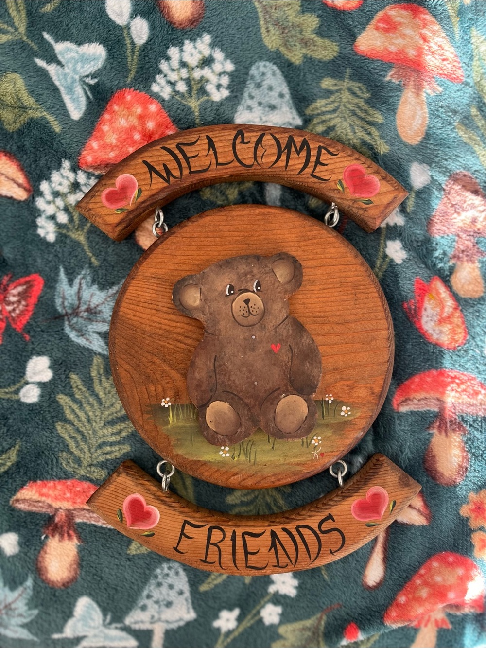Vintage 80’s Cottage Core Teddy Bear 'Welcome Friends' Wooden Wall Plaque